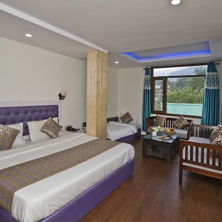 Hotel Rock Sea Manāli Kültér fotó